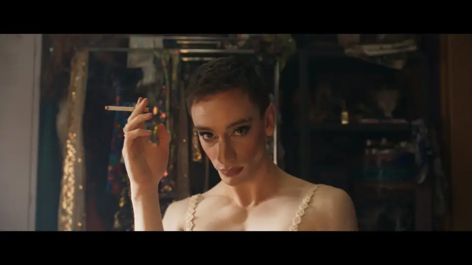 Видео к фильму Solo — BA | Solo | AXIA FILMS | MAINTENANT À L'AFFICHE