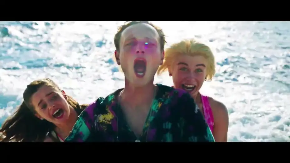 Видео к фильму Челюсти: Столкновение — SHARK BAIT | Trailer ufficiale italiano