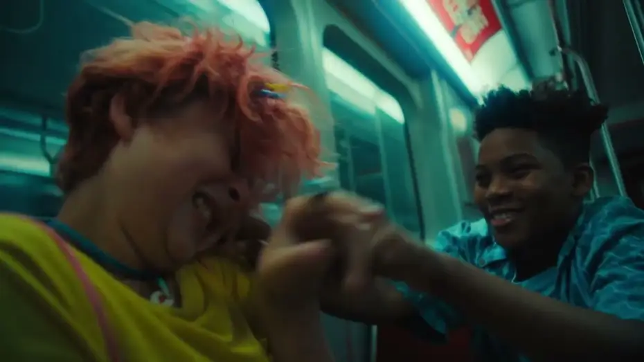Видео к фильму Soft — Clip