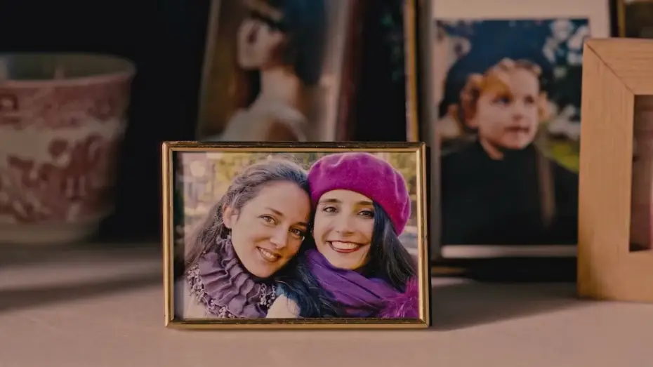 Видео к фильму La caída de Alejandra — La caída de Alejandra | Tráiler en castellano [ES]