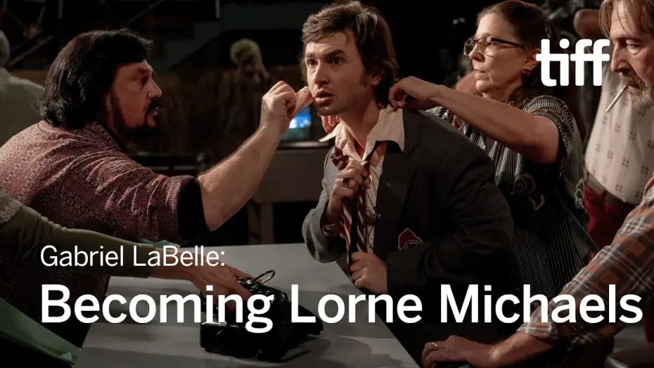 Видео к фильму Шоу субботним вечером | Gabriel LaBelle On Becoming Lorne Michaels In SATURDAY NIGHT | TIFF 2024