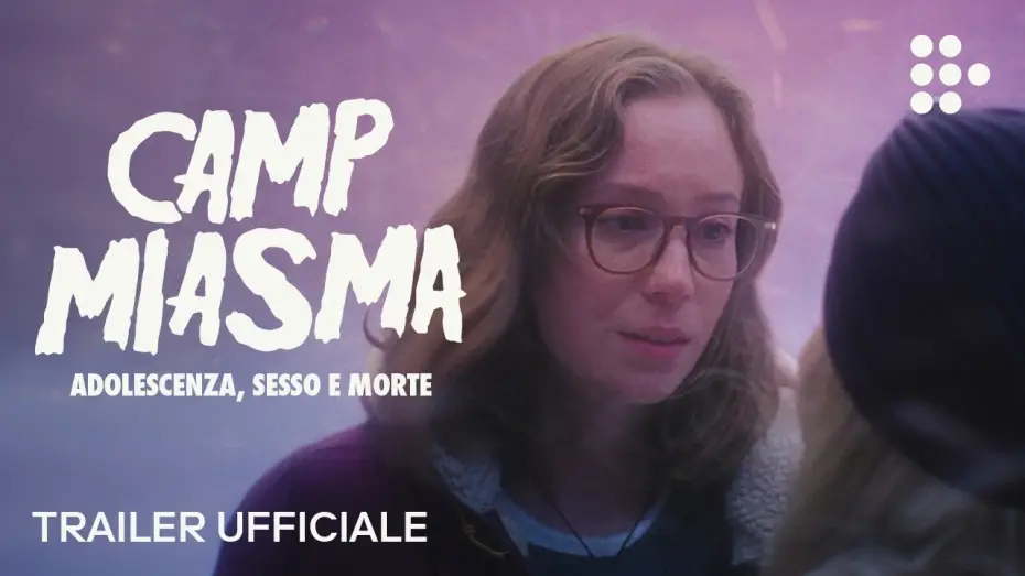 Видео к фильму Подростковый секс и смерть в лагере Миазма | Trailer ufficiale