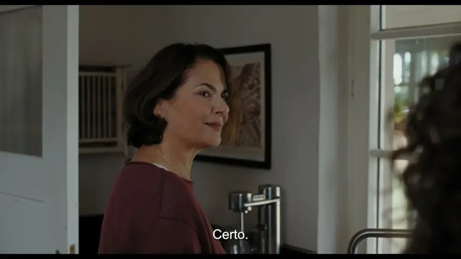 Видео к фильму Отражения №3 | &ldquo;Miroirs No. 3 - Il Mistero di Laura&rdquo;, Trailer Ufficiale | Wanted Cinema