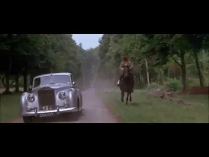 Видео к фильму 007: Вид на убийство | Rolls Royce