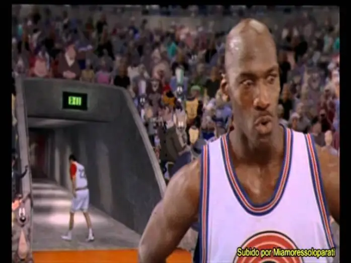 Видео к фильму Космический джем | Space Jam trailer castellano (Espa&ntilde;a)