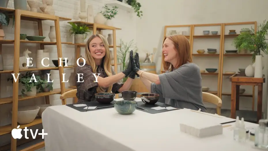 Видео к фильму Долина эха | Julianne Moore and Sydney Sweeney Master Kintsugi