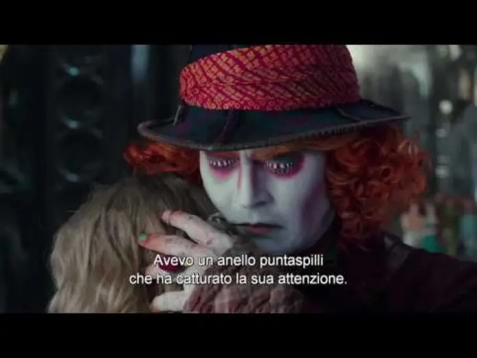 Видео к фильму Алиса в Зазеркалье | Alice attraverso lo specchio - I costumi del Cappellaio - Pod dal film | HD