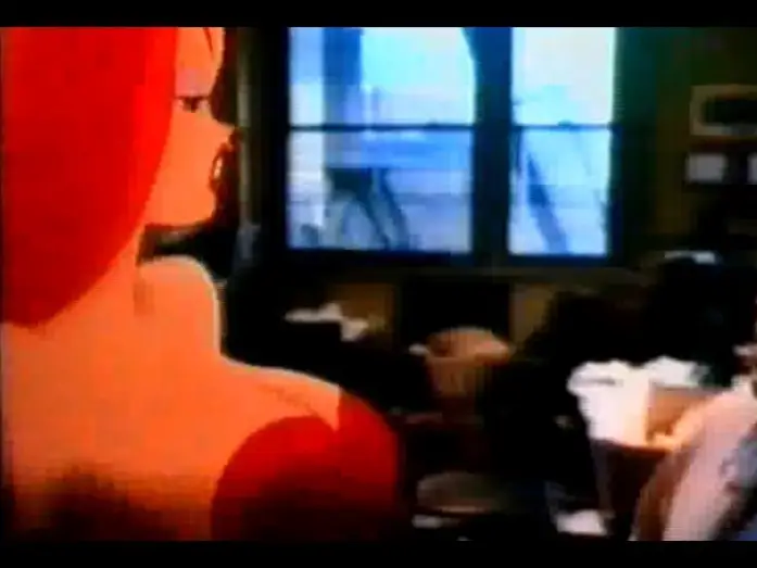 Видео к фильму Кто подставил кролика Роджера — Falsches Spiel mit Roger Rabbit - Trailer (1988)