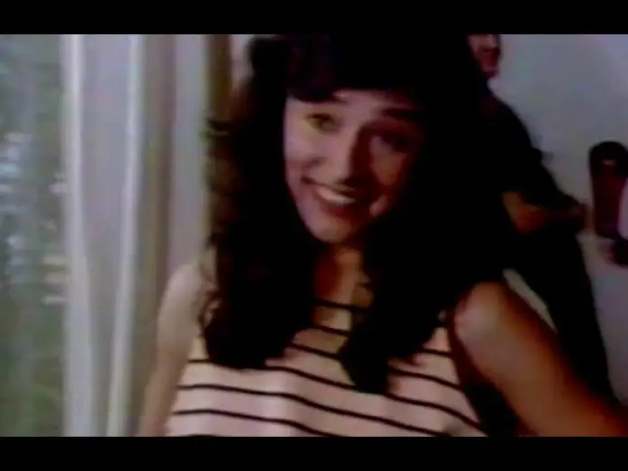 Видео к фильму Скажи что-нибудь | Teen Lover - Trailer (1989)