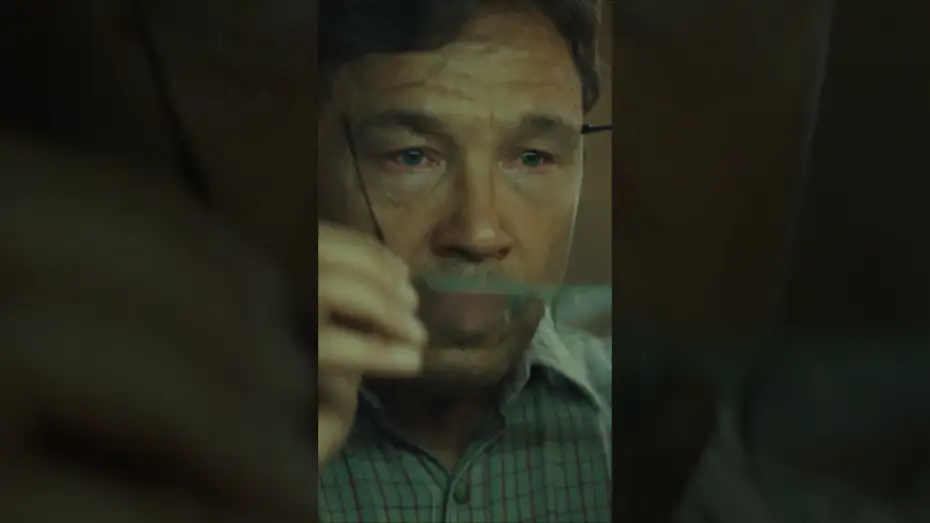 Видео к фильму На цепи | 2 weeks to go until The Good Boy in 🇬🇧 & 🇮🇪!