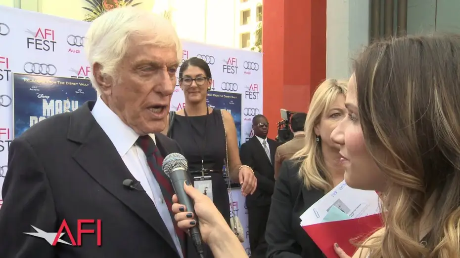 Видео к фильму Мэри Поппинс | Dick Van Dyke on the Red Carpet for MARY POPPINS at AFI FEST presented by Audi