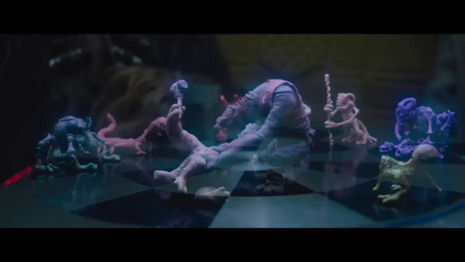 Видео к фильму Хан Соло: Звёздные войны. Истории | Solo : A Star Wars Story - Extrait : Les holo-&eacute;checs (VF)