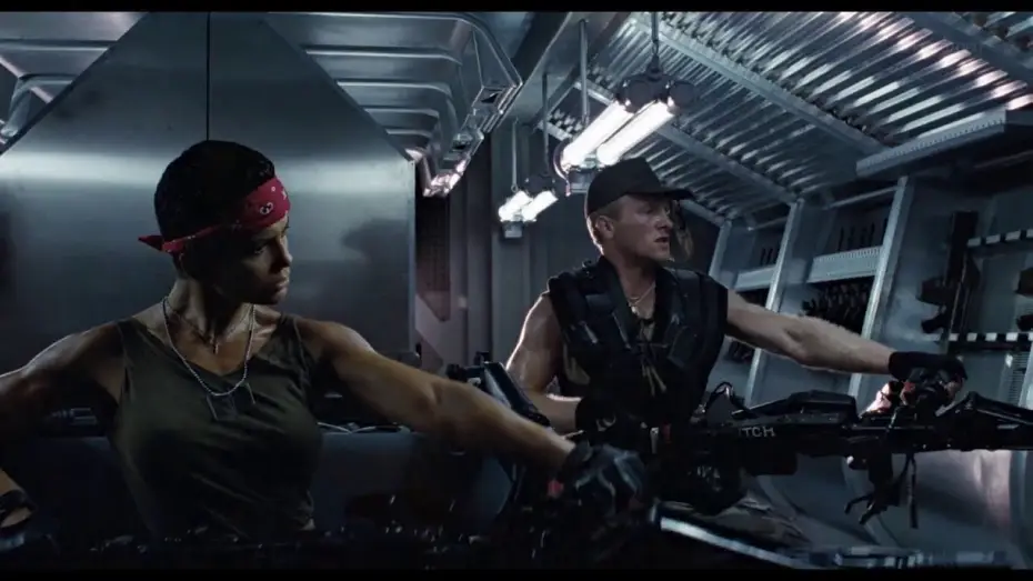 Видео к фильму Чужие | ALIENS Le retour (1986) Bande annonce fran&ccedil;aise VF- HD