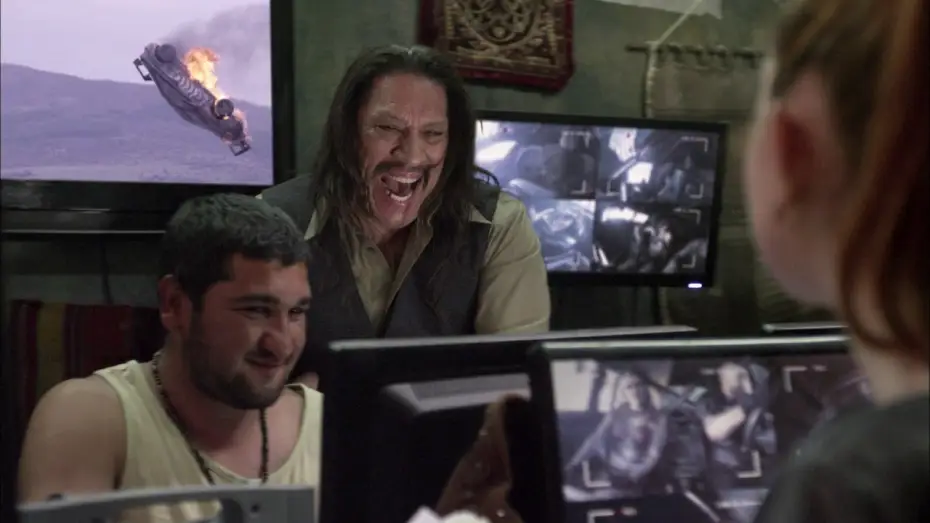 Видео к фильму Смертельная гонка 4: Вне анархии | DEATH RACE: BEYOND ANARCHY - "Let's Get This Party Started" Clip - ZayZay.Com