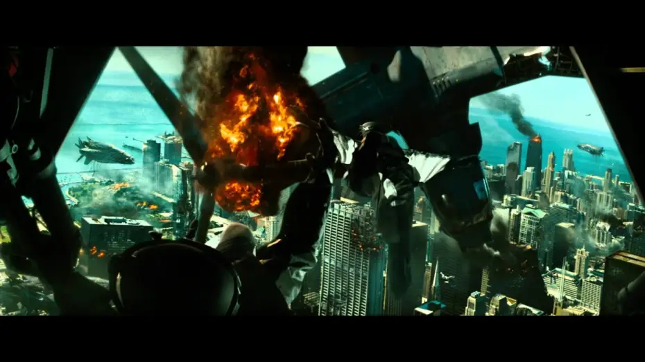 Видео к фильму Трансформеры 3: Тёмная сторона Луны | Transformers 3: La Face Cach&eacute;e de la Lune - Bande Annonce