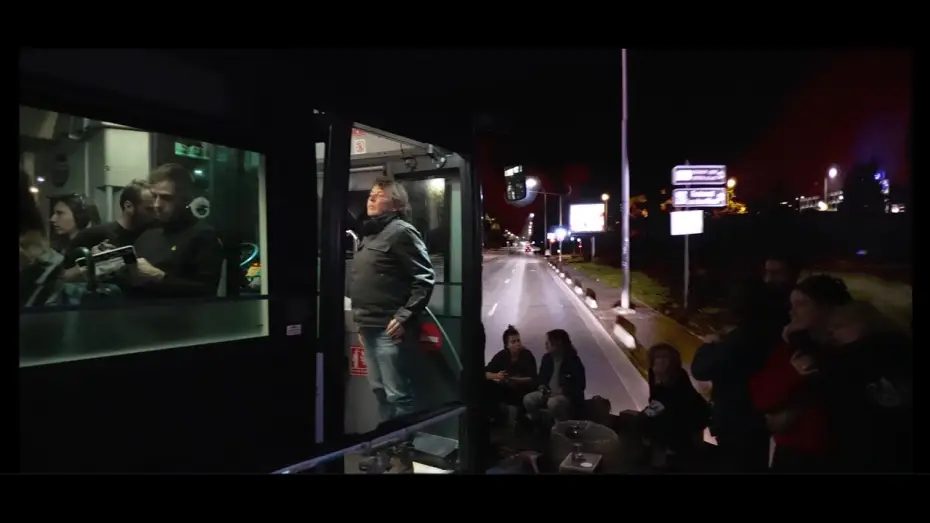 Видео к фильму N121 Bus de nuit | Une prouesse technique avec Neoset