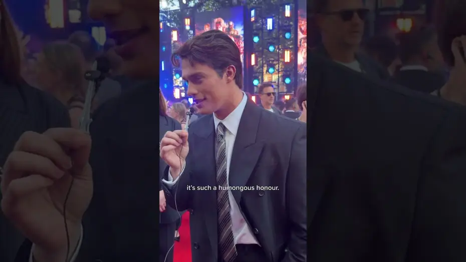 Видео к фильму Властелины вселенной | The legend lives on at the UK Premiere of Masters Of The Universe
