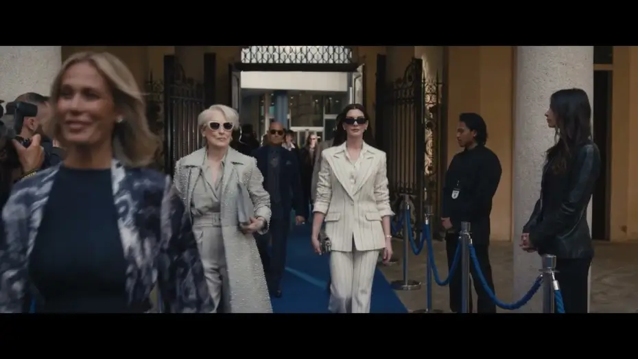 Видео к фильму Дьявол носит Prada 2 | Book Your Tickets