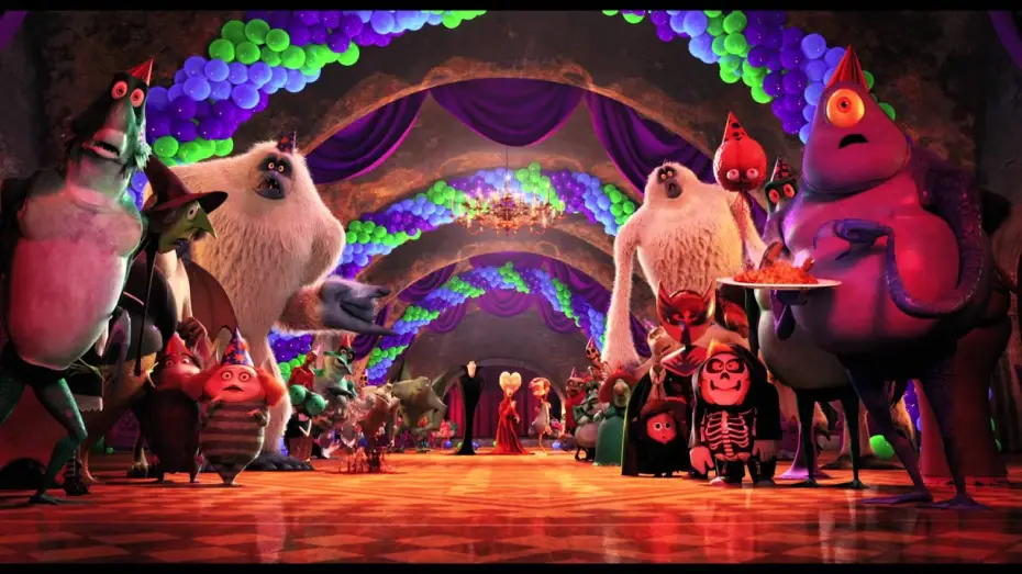 Видео к фильму Монстры на каникулах 2 | Hotel Transylvania 2 - Nuovo Trailer Ufficiale Italiano | HD