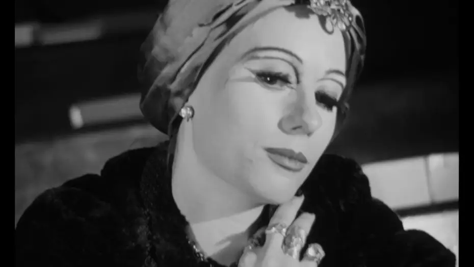 Видео к фильму Множественные маньяки | MULTIPLE MANIACS - Janus Films Trailer
