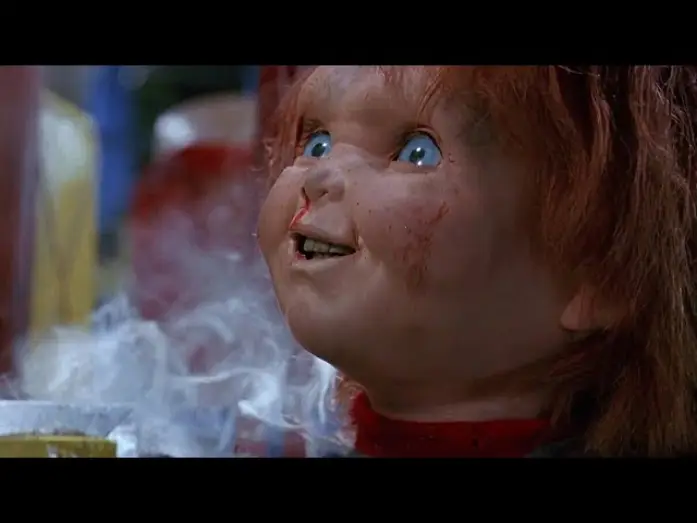 Видео к фильму Детские игры 2 | Chucky: El Mu&ntilde;eco Diab&oacute;lico 2 (1990) La Muerte de Chucky [Espa&ntilde;ol Latino]