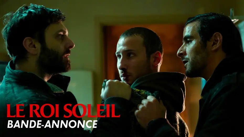 Видео к фильму Никто не узнает | LE ROI SOLEIL &ndash; Bande-annonce Officielle &ndash; Pio Marma&iuml; / Sofiane Zermani / Panayotis Pascot (2025)