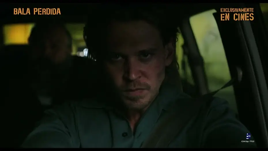 Видео к фильму Пойман с поличным | Austin Butler, Zo&euml; Kravitz, Matt Smith y Benito Mart&iacute;nez Ocasio protagonizan Bala Perdida