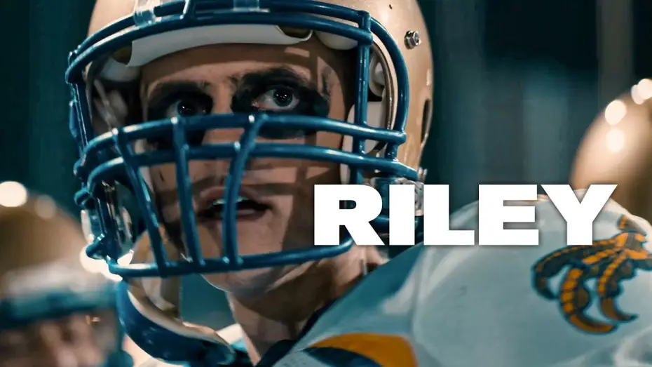 Видео к фильму Райли | RILEY Trailer Deutsch | German [HD]