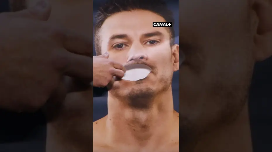 Видео к фильму Ferrari, Tsamere, Lecaplain : La Tourn&eacute;e du Trio | Arnaud a fait un sketch horrible devant son fils 🤣