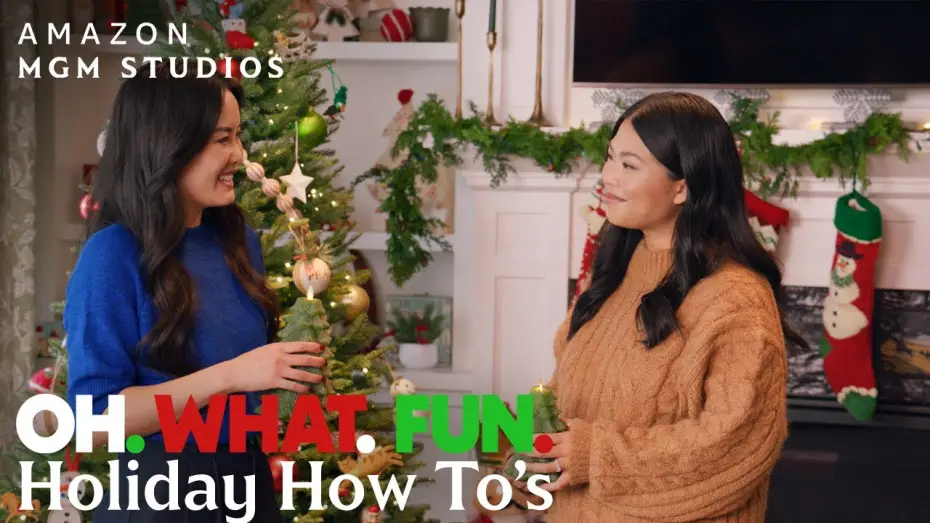 Видео к фильму Боже. Как. Смешно. | Holiday How To's - Light Up The Holidays