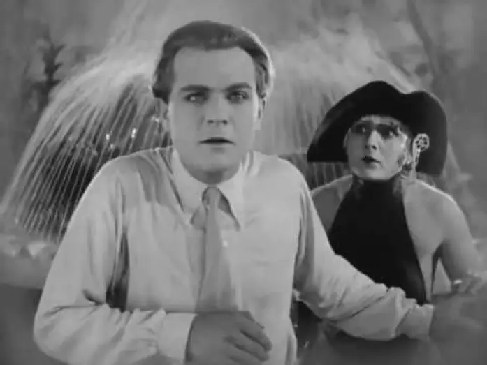 Видео к фильму Метрополис | METROPOLIS 1927 - Dirigido por Fritz Lang.Trailer oficial