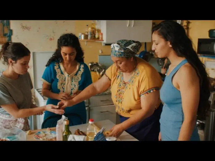Видео к фильму Младшая сестра | Clip [Subtitled]