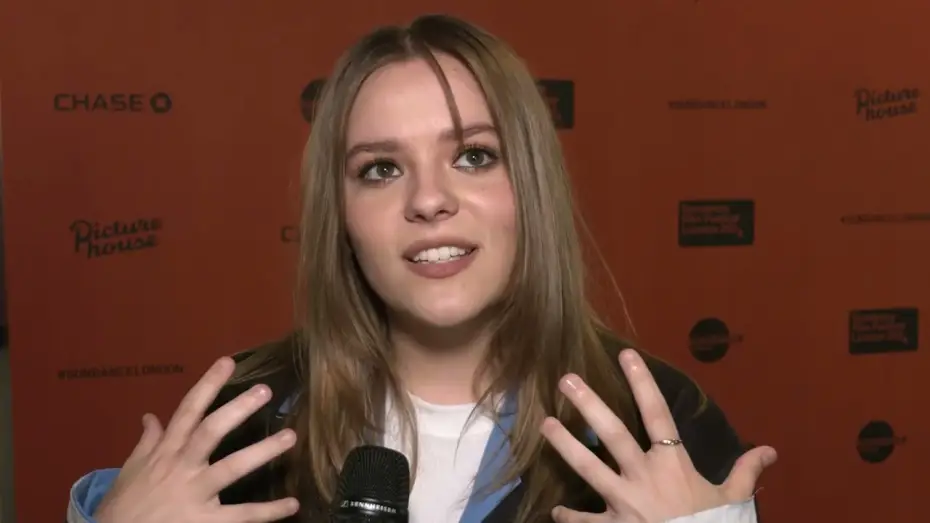Видео к фильму Моя старая задница | Maisy Stella talks My Old Ass at Sundance London