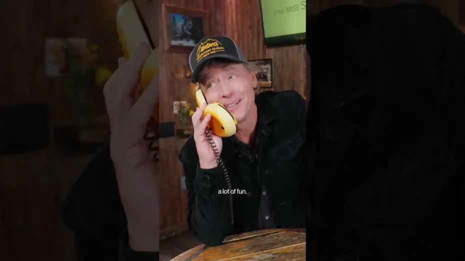 Видео к фильму Маленькая мисс Счастье | On this call of Hamburger Hotline: Greg Kinnear leaves a message for...