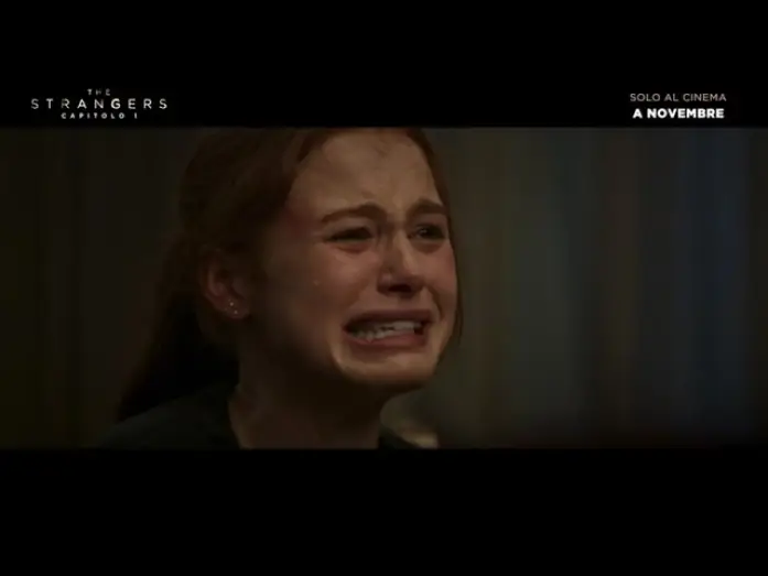 Видео к фильму Незнакомцы: Начало | The Strangers: Capitolo 1 | Trailer 60'' | Vertice 360 Italia | A Novembre al cinema
