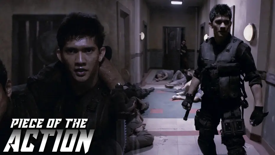 Видео к фильму Рейд | Rama Fights Off Men On His Way To Room #726 | The Raid: Redemption