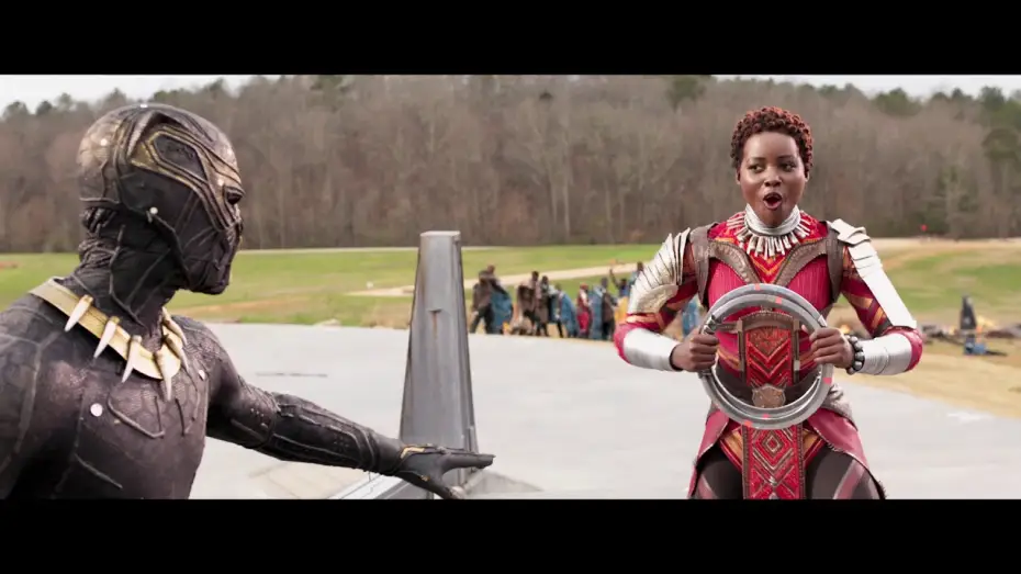Видео к фильму Чёрная Пантера | Black Panther - Bonus : Le b&ecirc;tisier du film (1/2)