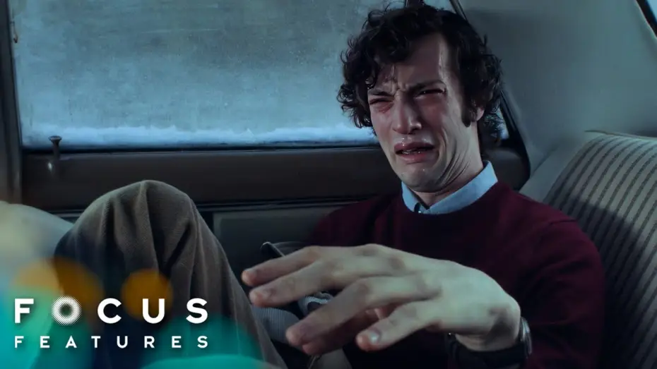 Видео к фильму Оставленные | Angus Breaks His Arm