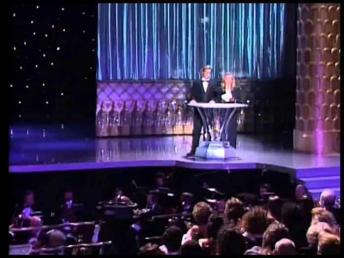 Видео к фильму Опасные связи | Rain Man and Dangerous Liaisons Win Writing Awards: 1989 Oscars