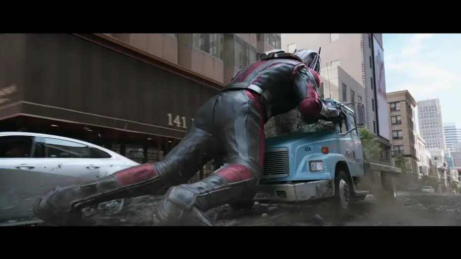 Видео к фильму Человек-муравей и Оса | Ant-Man et La Gu&ecirc;pe : Reportage : L'action ne s'arr&ecirc;te jamais