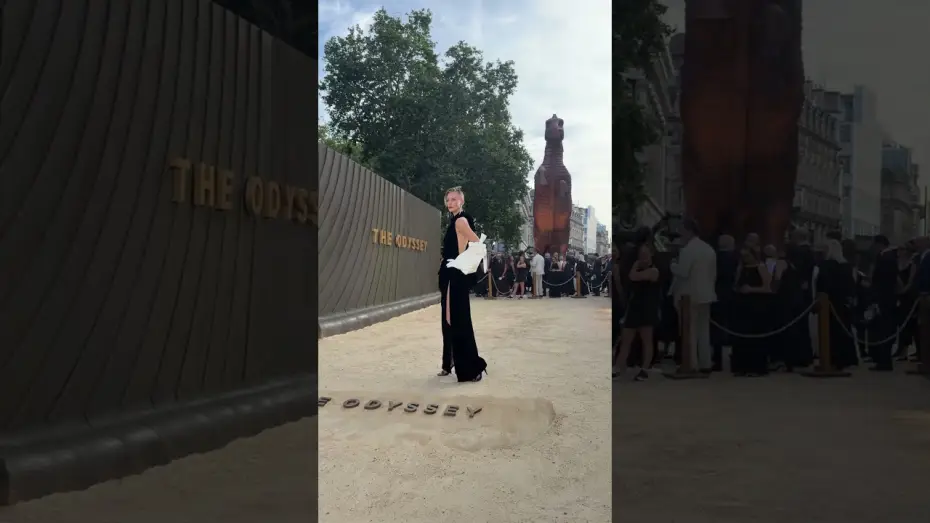 Видео к фильму Одиссея — Charlize Theron who plays the captivating Calypso in The Odyssey at the World Premiere.