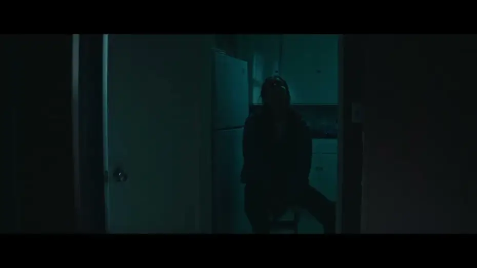 Видео к фильму Снова и снова | Official Clip