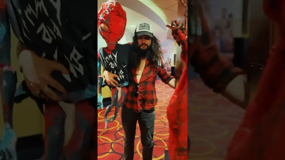 Видео к фильму Jimmy and Stiggs | The Jimmy & Stiggs roadshow crash-landed in Madison/Lealand.