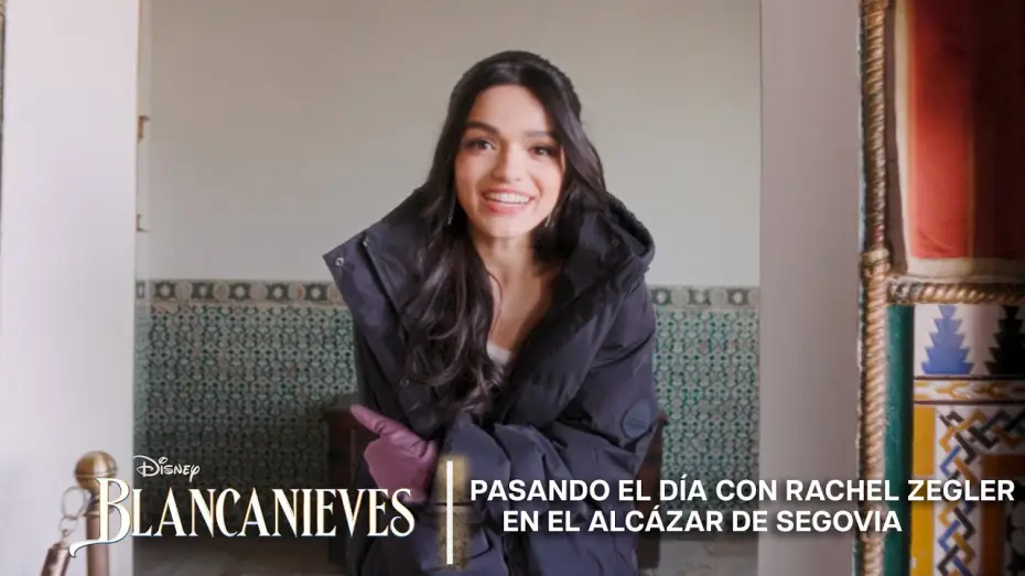 Видео к фильму Белоснежка | Blancanieves | Pasando el d&iacute;a con Rachel Zegler en el Alc&aacute;zar de Segovia | Ya en cines