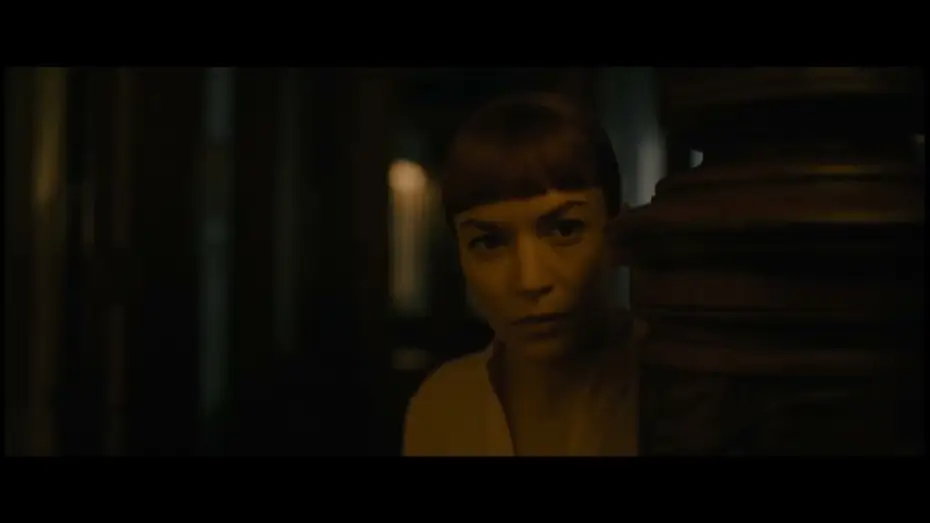 Видео к фильму Психотерапия: Поверхностная история писателя, который решил написать о серийном убийце | Are We Really Going Through With This?