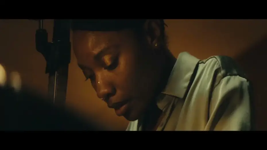 Видео к фильму Hate Songs | TR&Aacute;ILER HATE SONGS- Estreno 19 de abril