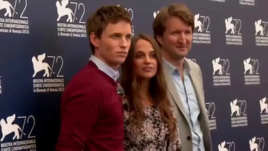 Видео к фильму Девушка из Дании | Venice Film Festival - Eddie Redmayne, Alicia Vikander and Tom Hooper