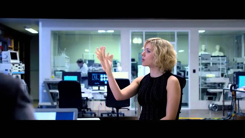 Видео к фильму Люси | Lucy - Trailer 1 - Deutsch HD