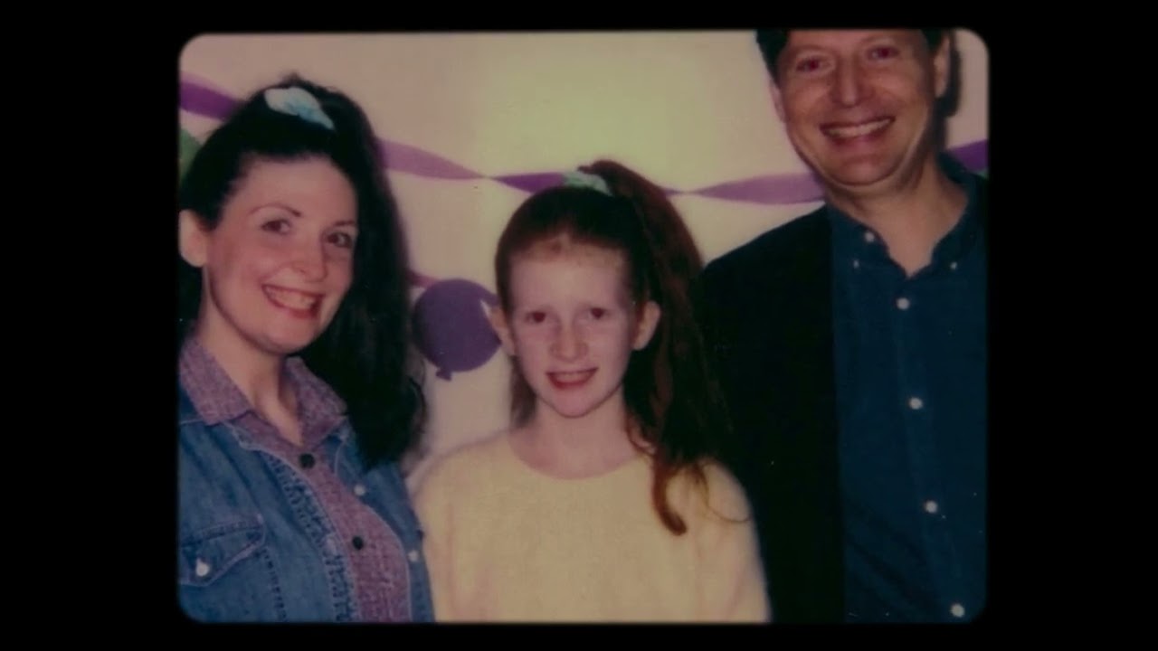 Видео к фильму Собиратель душ | Every year there is another.