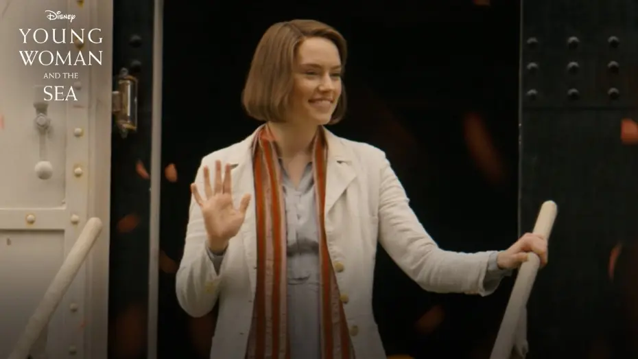 Видео к фильму Девушка и море | Courage